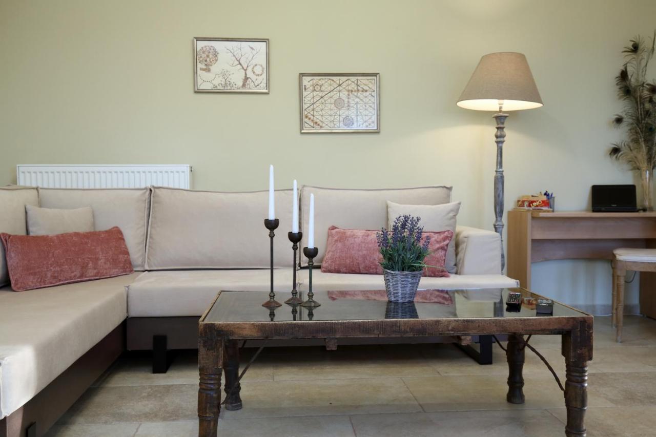 Apolpaina Alea Resort Villas מראה חיצוני תמונה