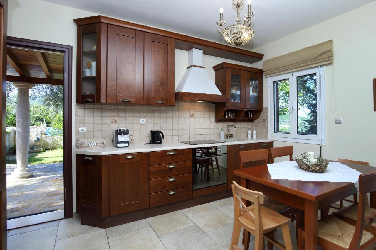 Apolpaina Alea Resort Villas מראה חיצוני תמונה